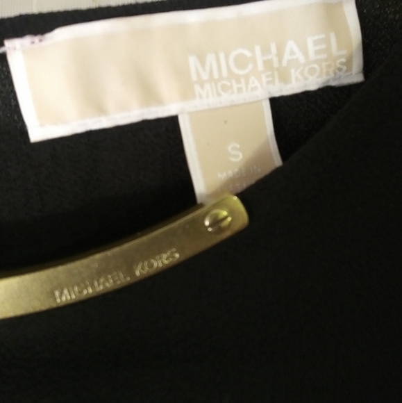 Michael Kors Black Cold Shoulder Ruffled Blouse Sm - Picture 4 of 5